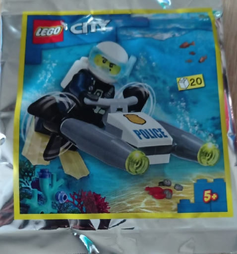 [S 952208-1 (No Colour)] Police Diver with Underwater Scooter foil pack