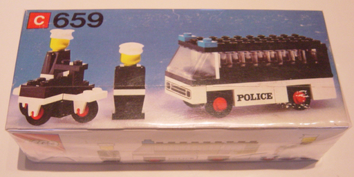 [S 659-1 (No Colour)] Police Patrol with Policemen