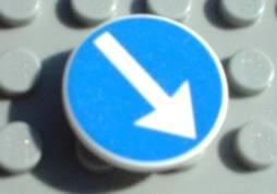 [P 30261px3 (White)] Road Sign 2 x 2 Round with Clip with Arrow on Blue Background Pattern