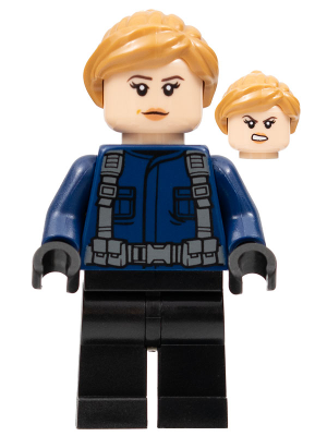 Guard - Female, Medium Nougat Hair