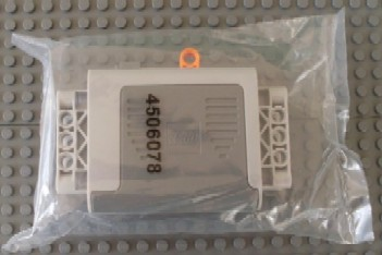 [S 8881-1 (No Colour)] Power Functions Battery Box