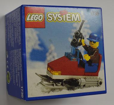 [S 1730-1 (No Colour)] Snow Scooter