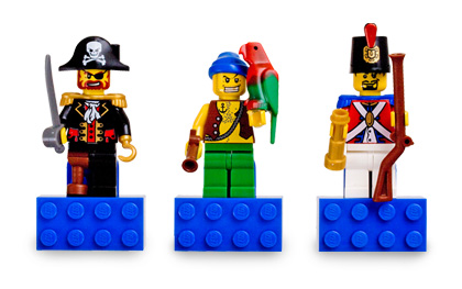 [G 852543 (No Colour)] Magnet Set, Minifigures Pirates II (3) - Captain Brickbeard, Pirate, Imperial Soldier II - with 2 x 4 Brick Bases blister pack