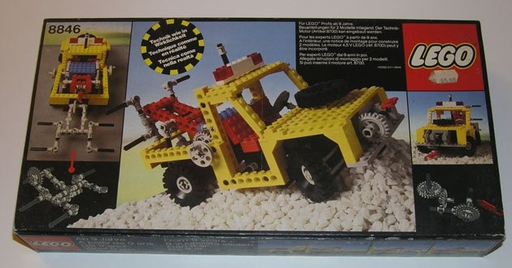 [S 8846-1 (No Colour)] Tow Truck