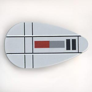 [P 2586px15 (Light Bluish Gray)] Minifigure, Shield Oval with SW Red, Gray, and Black Lines Pattern
