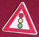 [P 892pb002 (White)] Road Sign 2 x 2 Triangle with Clip with Traffic Light Pattern